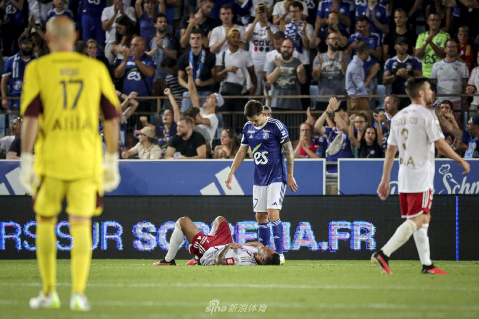 离超过了1 离超过了1