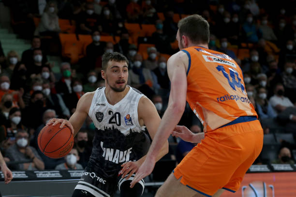 驶的经验和 驶的经验和